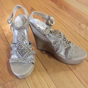Tan wedges size 6.5